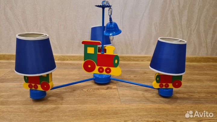 Люстра в детскую комнату