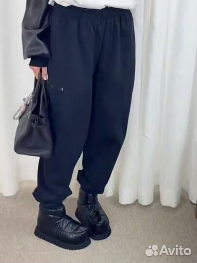 Uzhe vyhozhu дутики