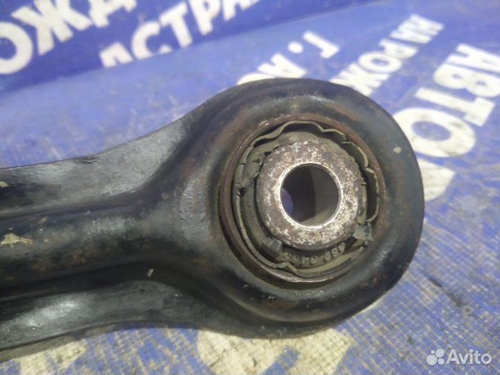 Рычаг задний нижний левый Mercedes-Benz W202 седан