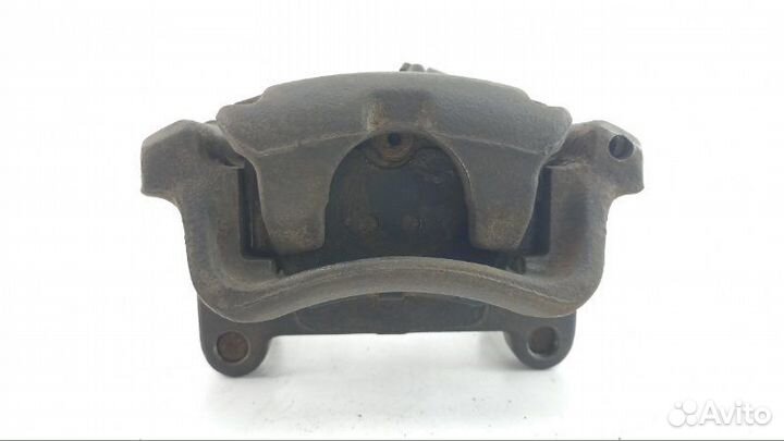 Суппорт задний правый Opel Vivaro F9Q 2003