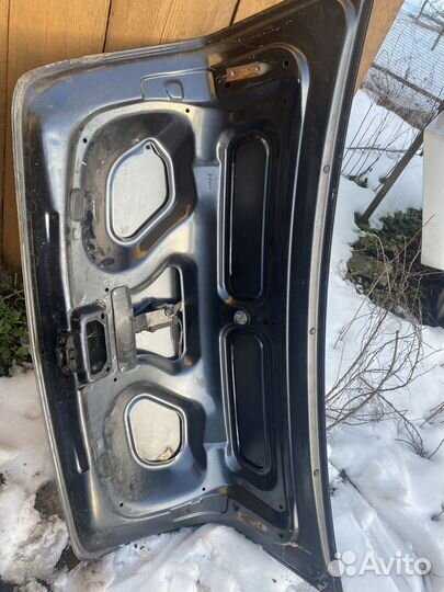 Крышка дорестайлинг 6001551125 рено логан 1