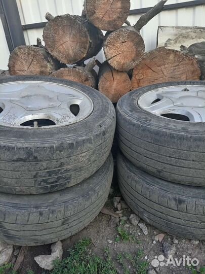 Dunlop Direzza DZ101 185/60 R14