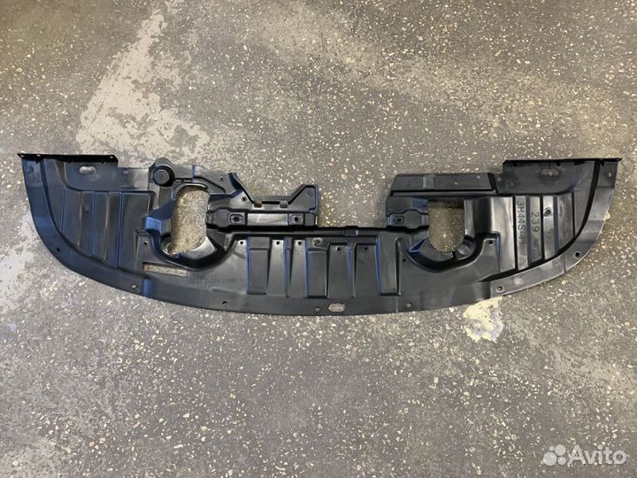 Пыльник бампера переднего Mitsubishi Lancer X 2010