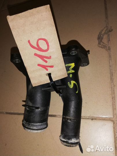 Фланец двигателя системы охлаждения Ford C-MAX