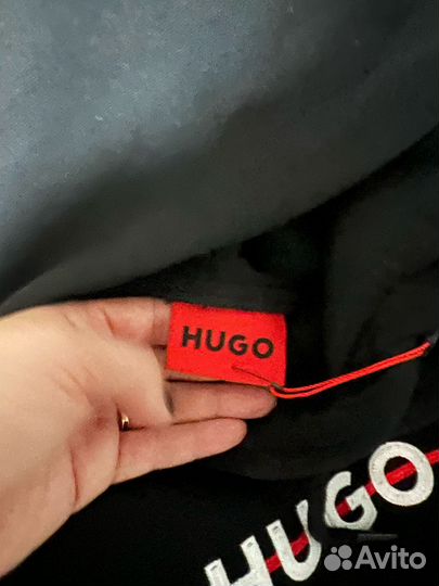 Худи hugo черный S