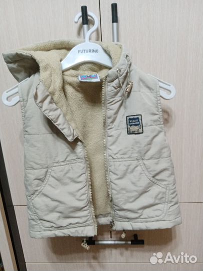 Жилетка(с кофтой)