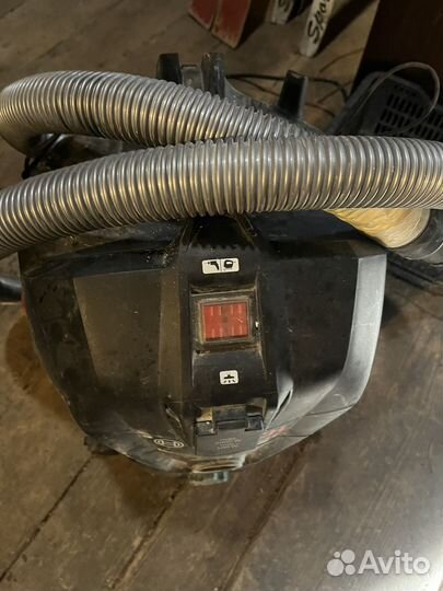 Пылесос Bosch строительный мало б/у