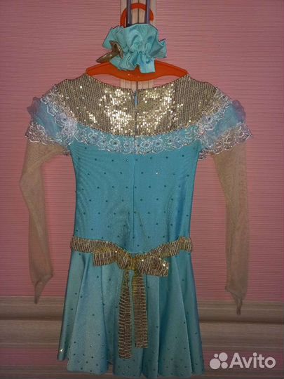 Костюм для фигурного катания 128