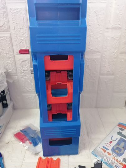 Парковка гараж хот вилс