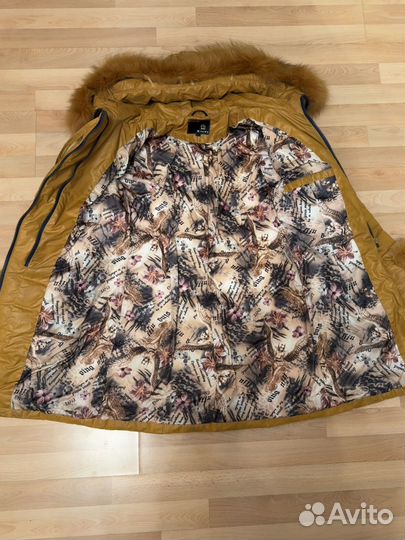 Пуховик с натуральным мехом s