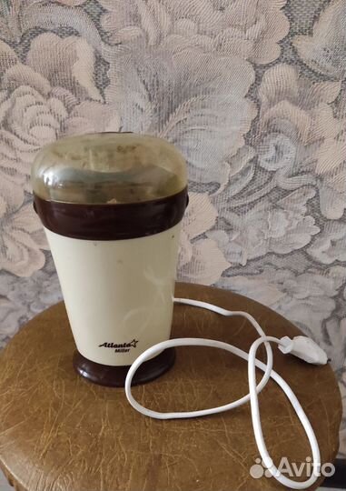 Кофемолка электрическая