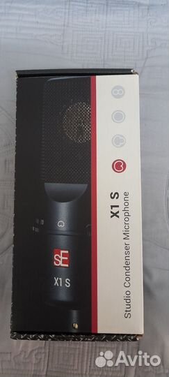 Студийный микрофон