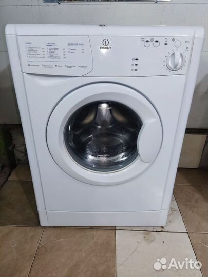 Стиральная машина indesit