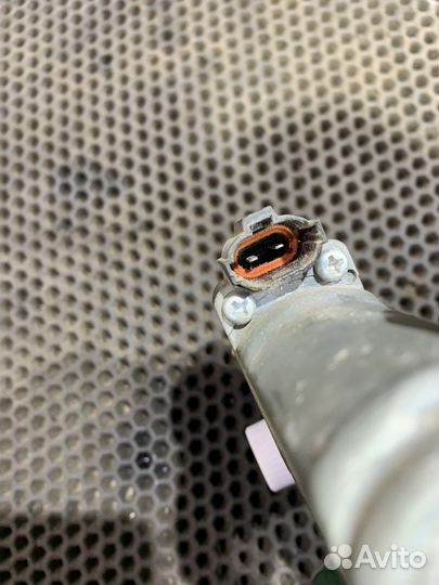 Моторчик стеклоподъемника задний правый Actyon New