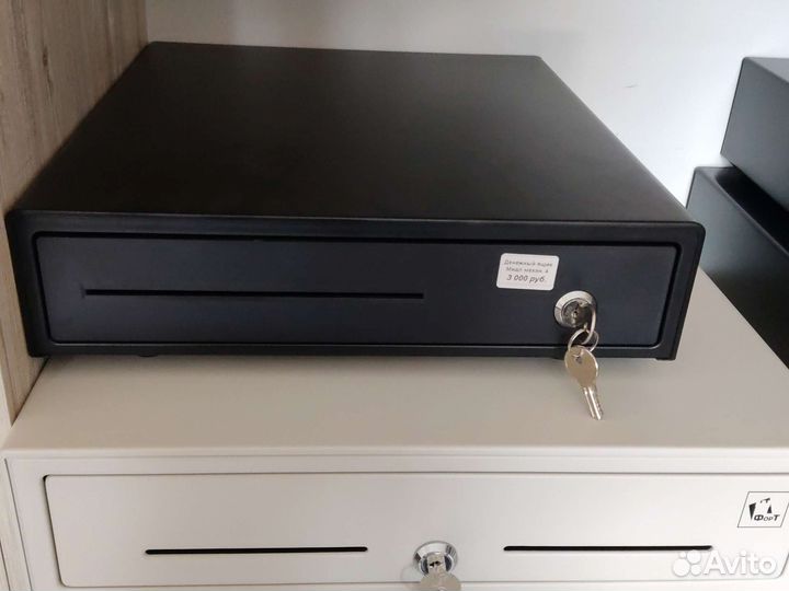 Денежный ящик