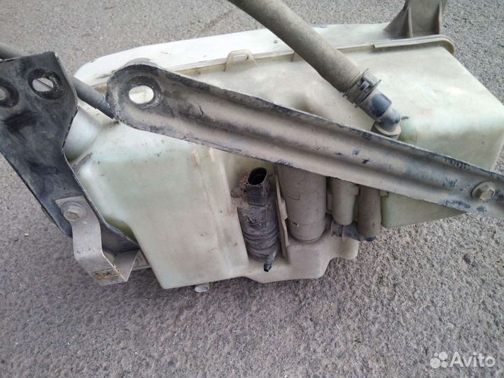 Бачок омывателя bmw e65