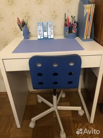 Стол письменный IKEA микке