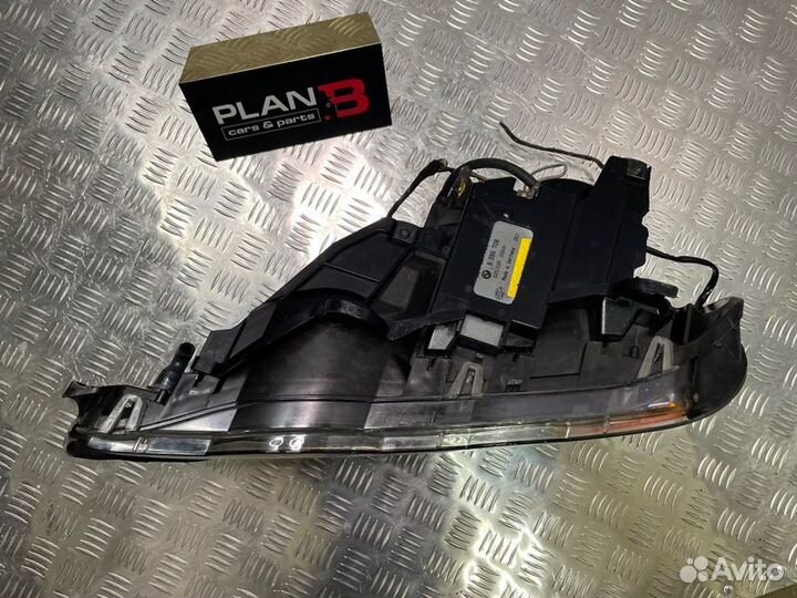 Фара ксеноновая передняя правая Bmw X5 E53 дорест