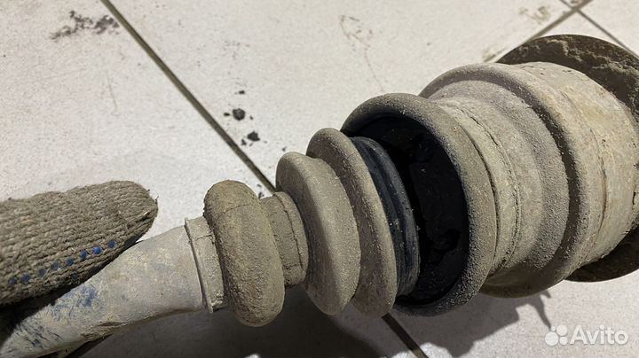 Привод задний левый Mercedes Vito W639 OM646