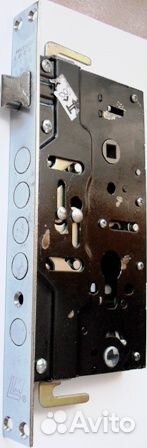 Замок на китайскую дверь