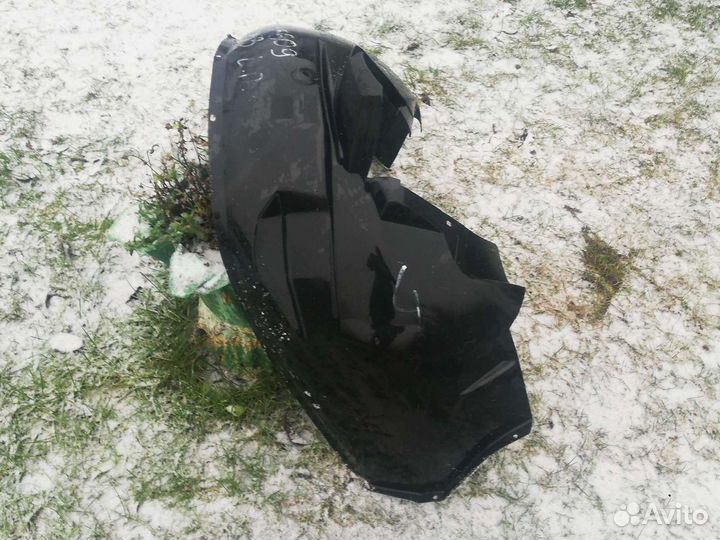 BMW X5 подкрылок левый передний