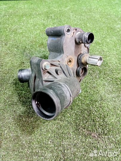 Корпус термостата Ford Explorer 3 / Iii 2001