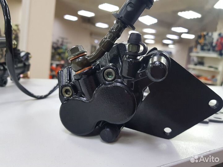 Задний тормозной механизм Racer Ranger(250-300)