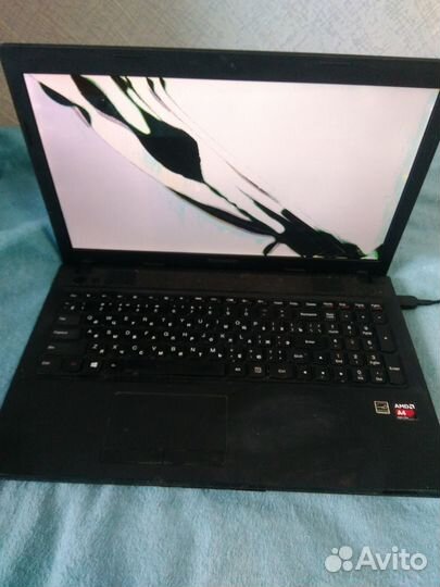 Ноутбук Lenovo на запчасти