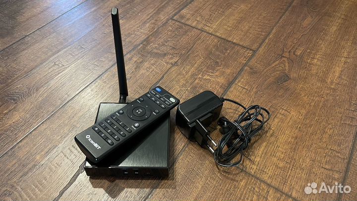 Медиаплеер Iconbit (смарт тв приставка)