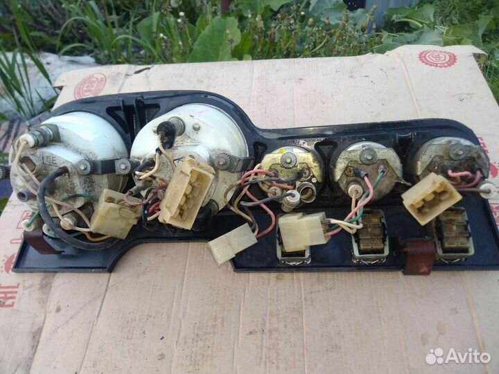 Приборная панель ваз 2106-03