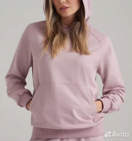 Спортивный костюм женский