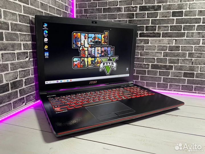 Игровой ноутбук MSI