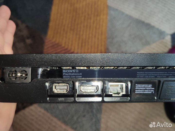 Sony PS4 Slim 1TB с дисками
