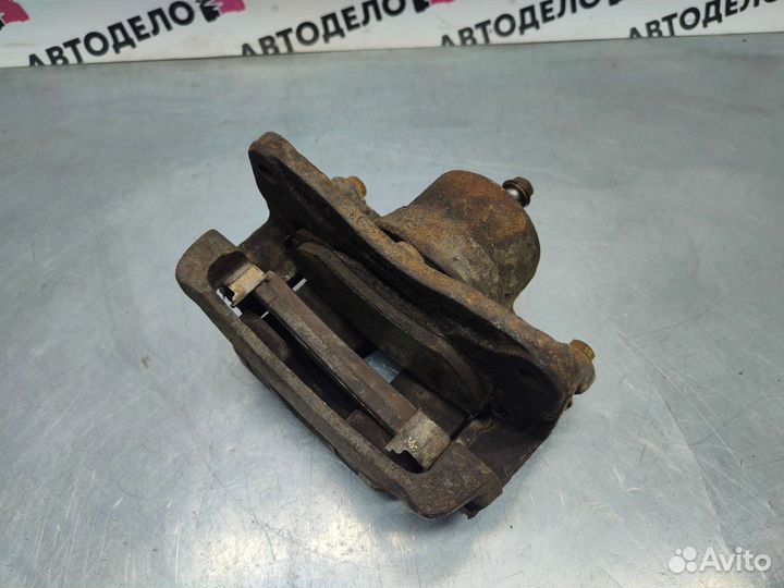 Суппорт передний Nissan Almera N15 1998 г.в