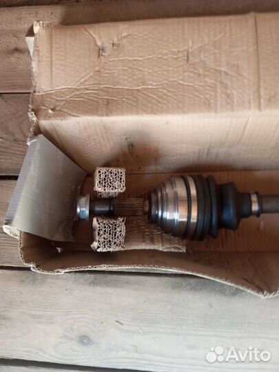 Привод правый ABS на renault logan(largus )