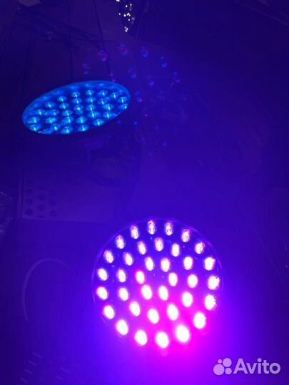 Узколучевой прожектор LED TOM-TOM 15Вт 3000К 220в