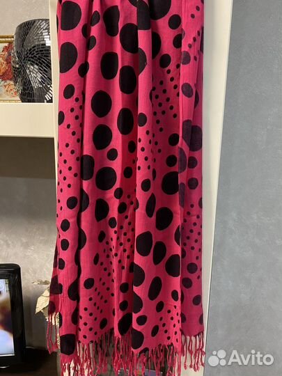 Шарфы и палантины