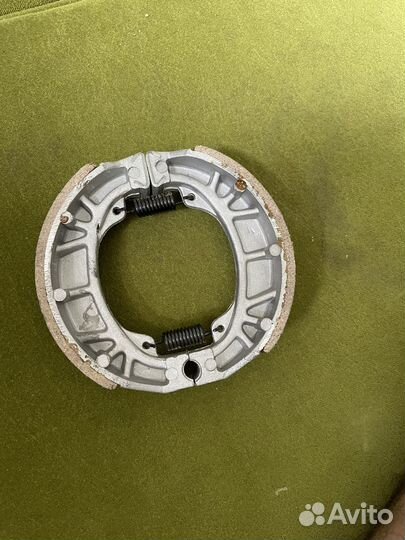 Колодки тормозные на скутер