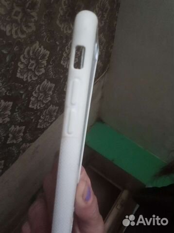 Бамперы на телефон разные