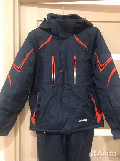 Горнолыжный костюм