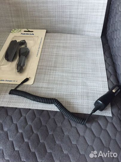 Автомобильное зарядное устройство для Nokia DC-4
