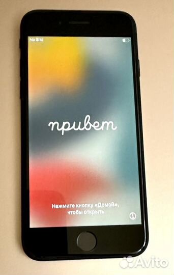 iPhone SE, 64 ГБ