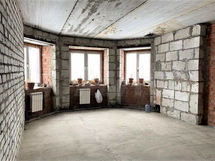 3-к. квартира, 172,7 м², 4/10 эт.