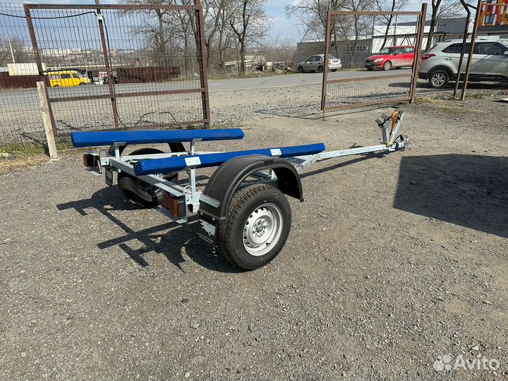Прицеп лодочный до 4.3 м гидроцикл и килевой лодки