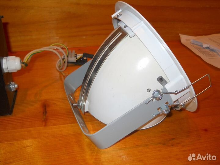 Светильник ксенон