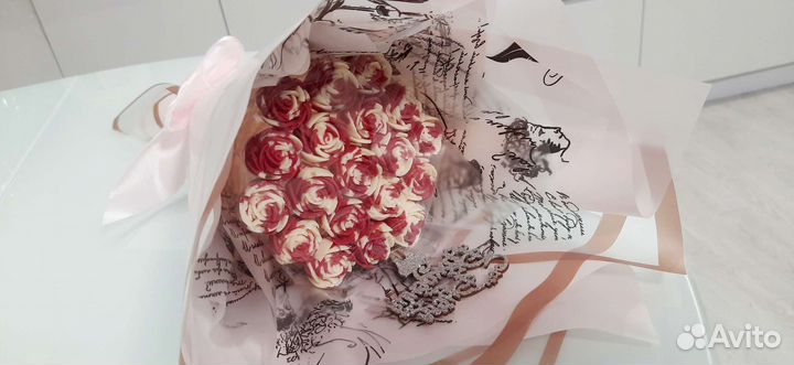 Шоколад ручной работы, букеты из шоколада