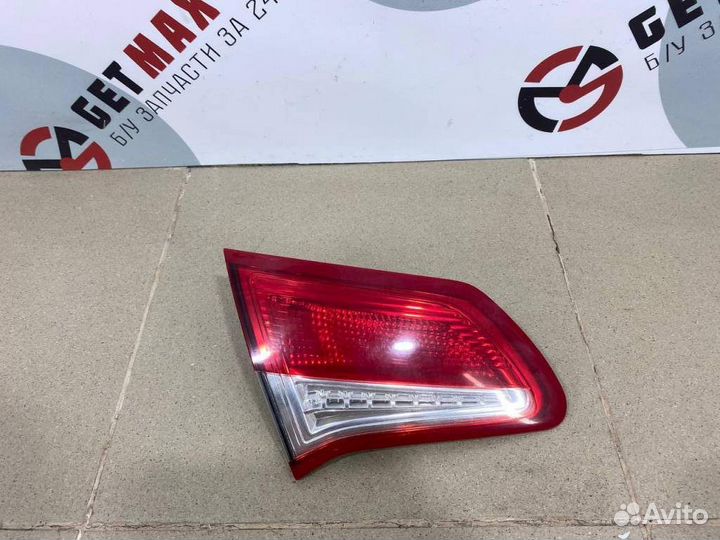 Фонарь задний внутренний левый Citroen C4 II 2011
