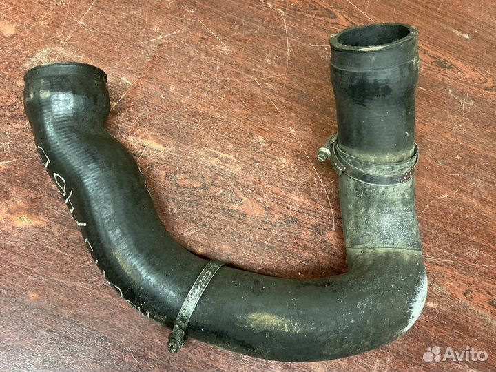 Патрубок интеркуллера ауди а6 с5