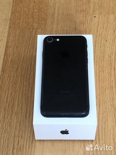 iPhone 7, 128 ГБ