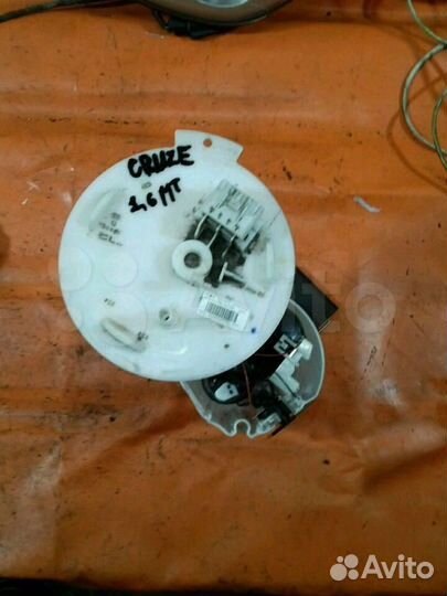 Насос топливный Chevrolet Cruze (2009-2013)